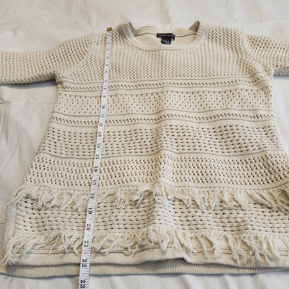 Chelsea & Theodore Cream Knit Sweater - Picture 5 of 6